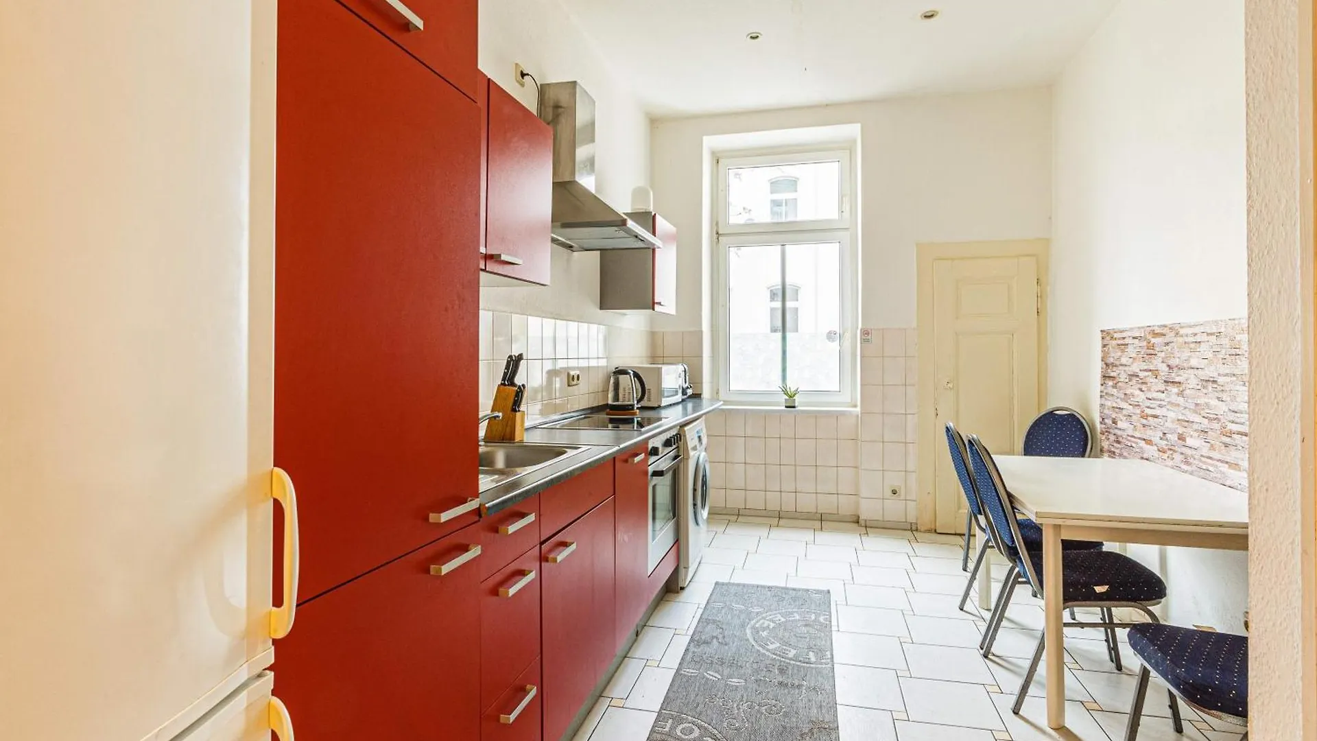 Enjoy Your Stay With Dkn Apartments - Mon-Sun - Late Night Check-In - Multilanguage - Near Railway Station - Witamy Serdecznie Leipzig Germany